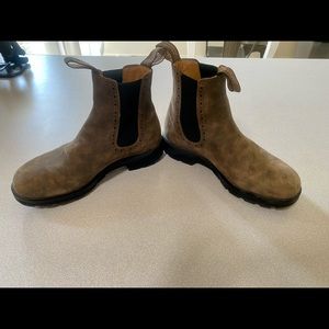 EUC Blundstone Rustic Brown W7.5(UK 4.5)